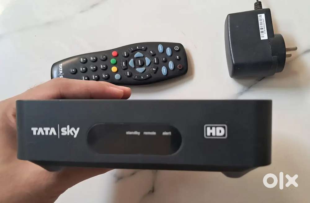 HD Set-Top-Box with Remote and Power Adapter