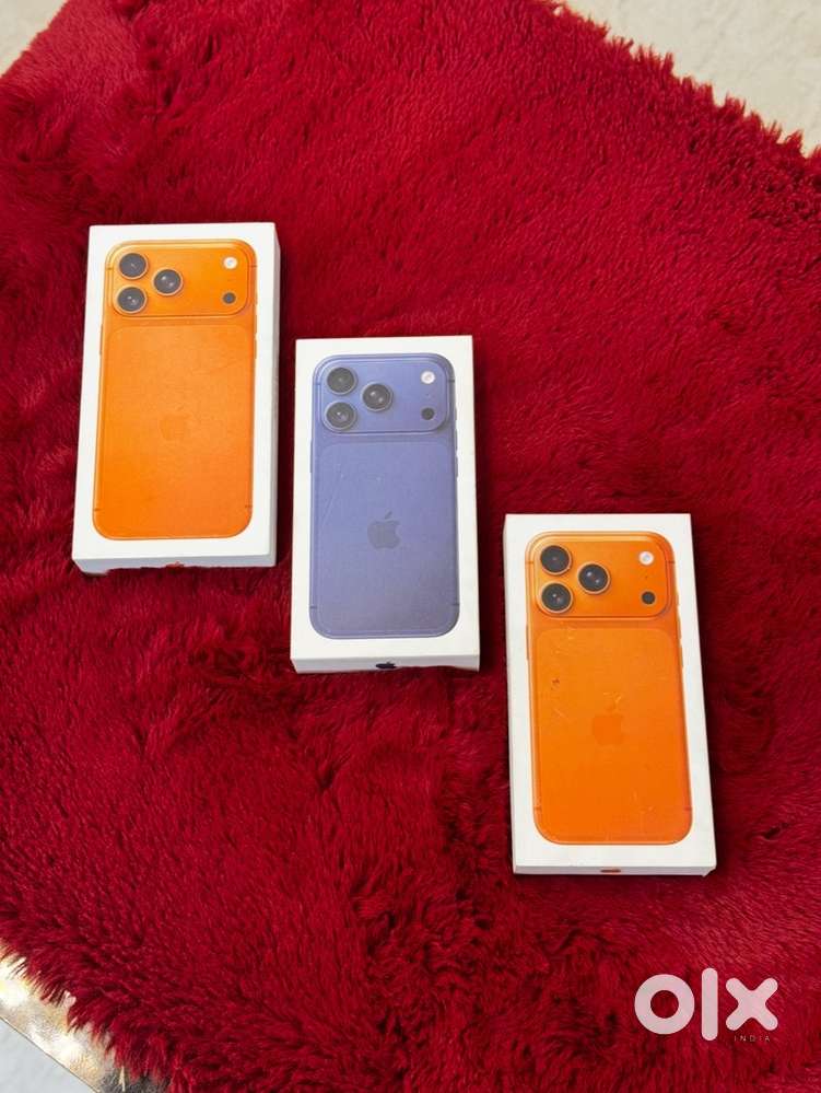 17 Pro max 256/GB WITH SEALED ONE YEAR WARRANTY & DUAL ESIM