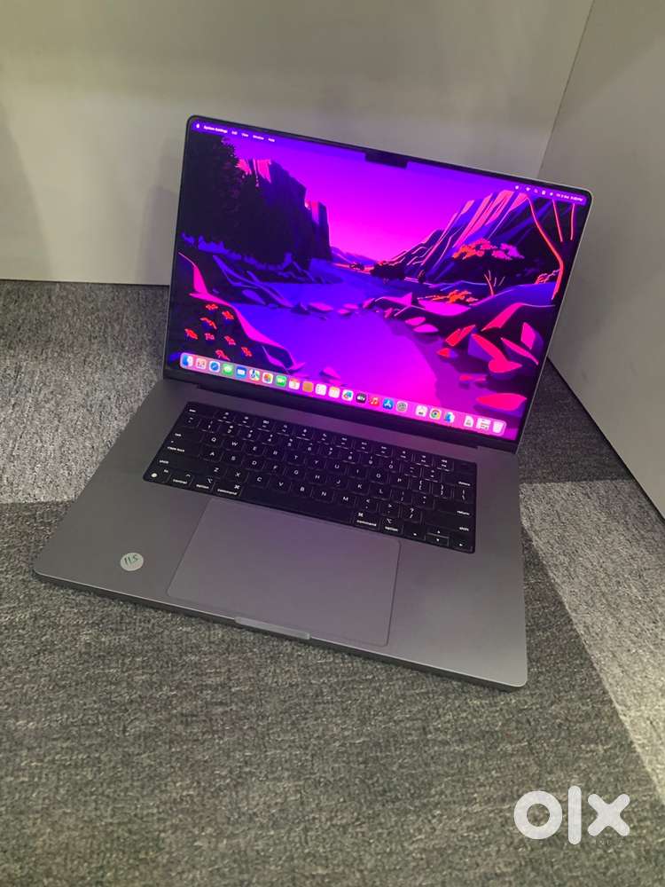 Apple MacBook Pro A2485 16inch M1 Pro 16GB 1TB Warranty