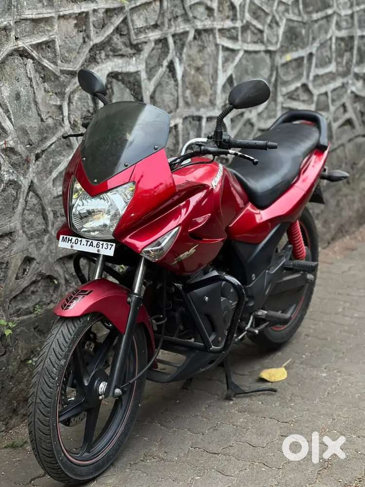 HERO KARIZMA R 225