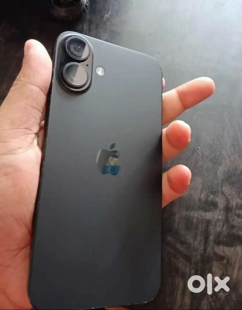 Selling my 6 months old I phone 16,With bill and box.