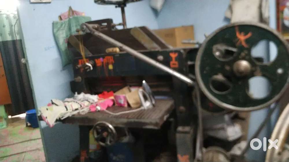 Balvand Punching And Cutting Mashine