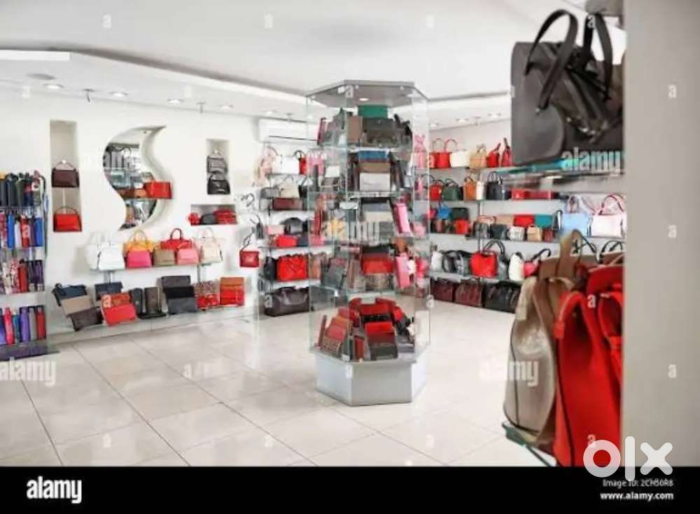 Wanteed daily wages showroom  staffs with food and accomdation