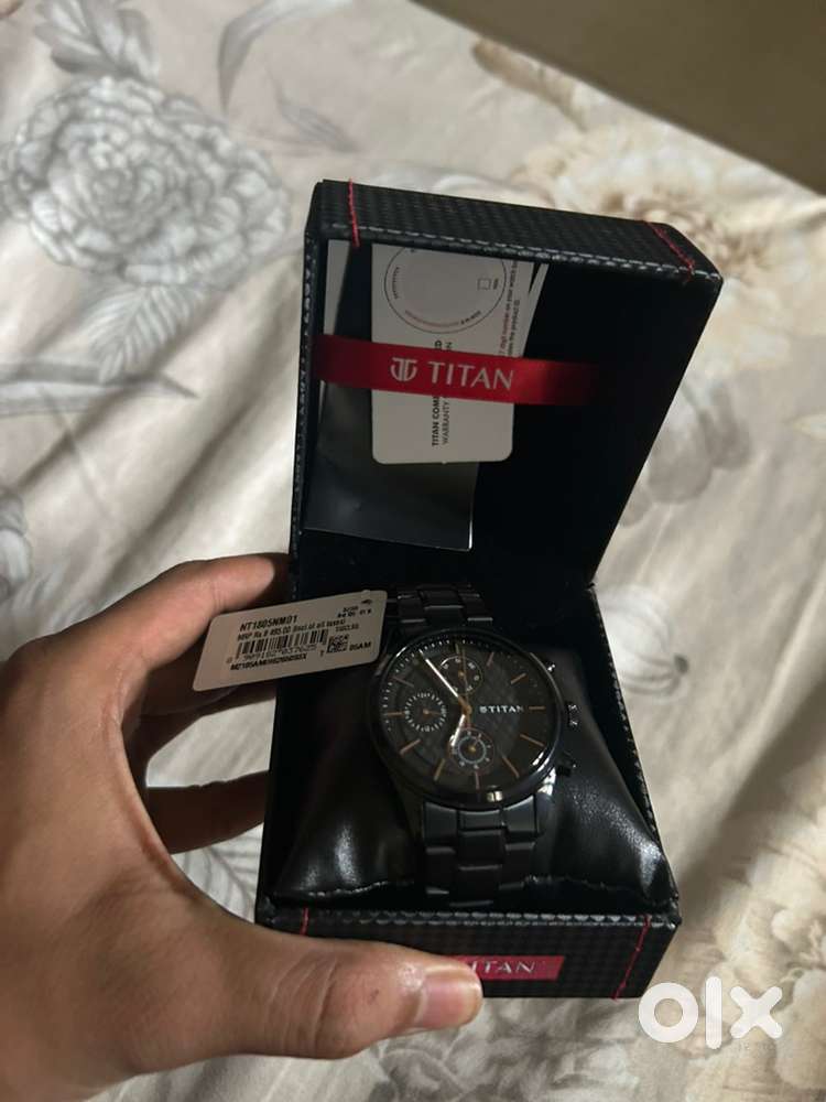 Brand new Titan watch with bill