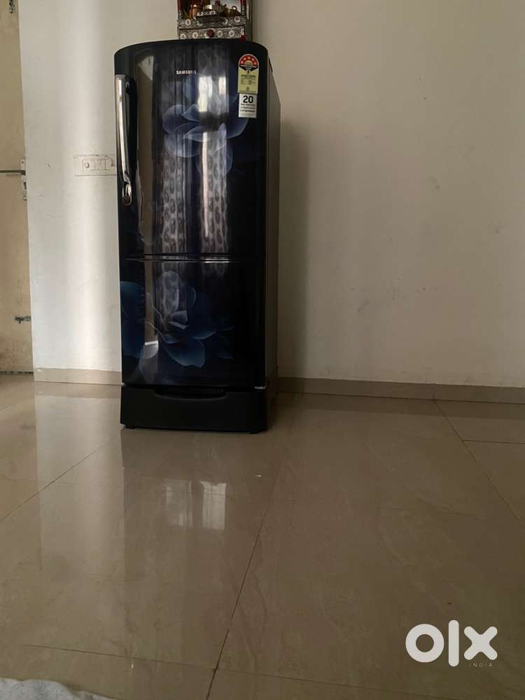 Room Available For 1 Girl or Lady