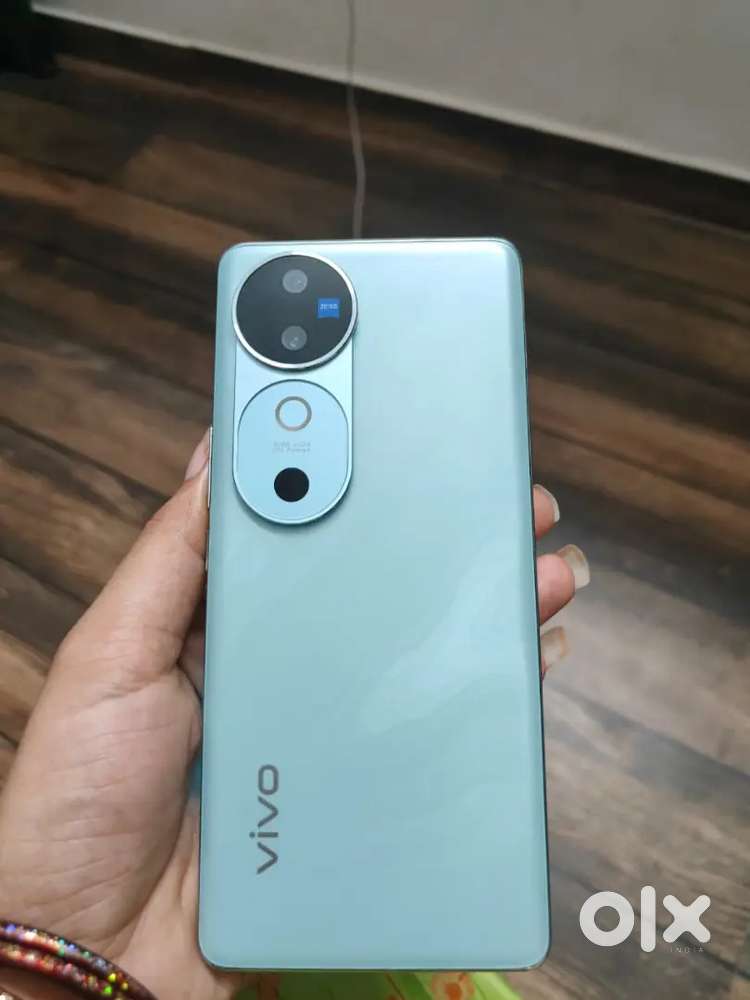 Vivo v40 5g
