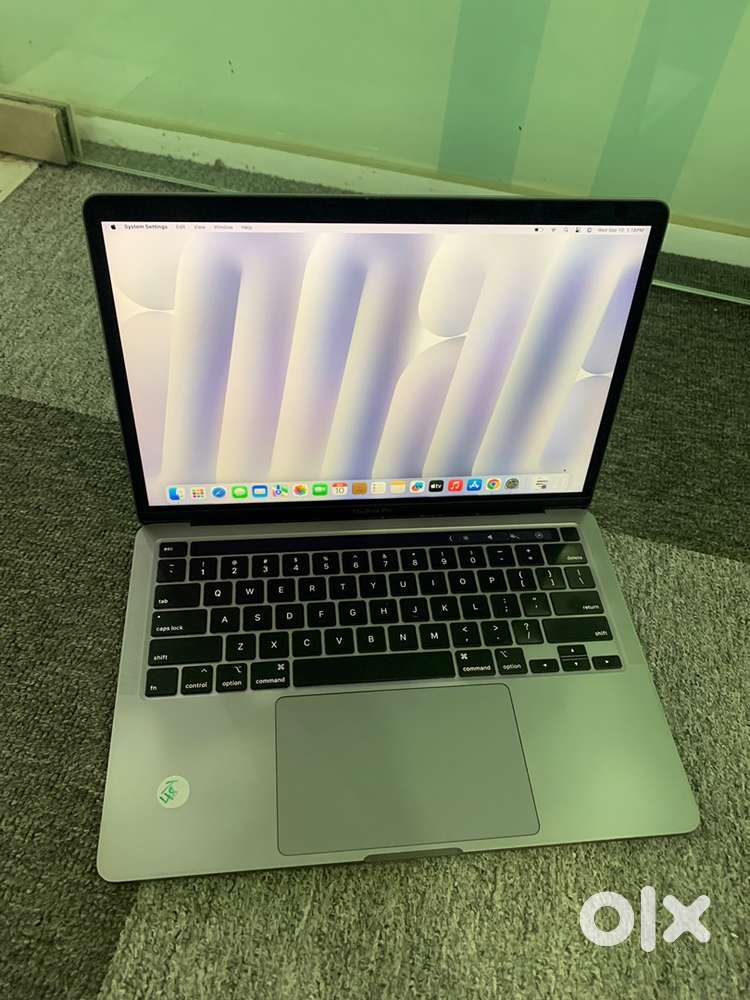 MacBook Pro  2020  i7  16GB-512GB  13inch  TouchBar  Warranty