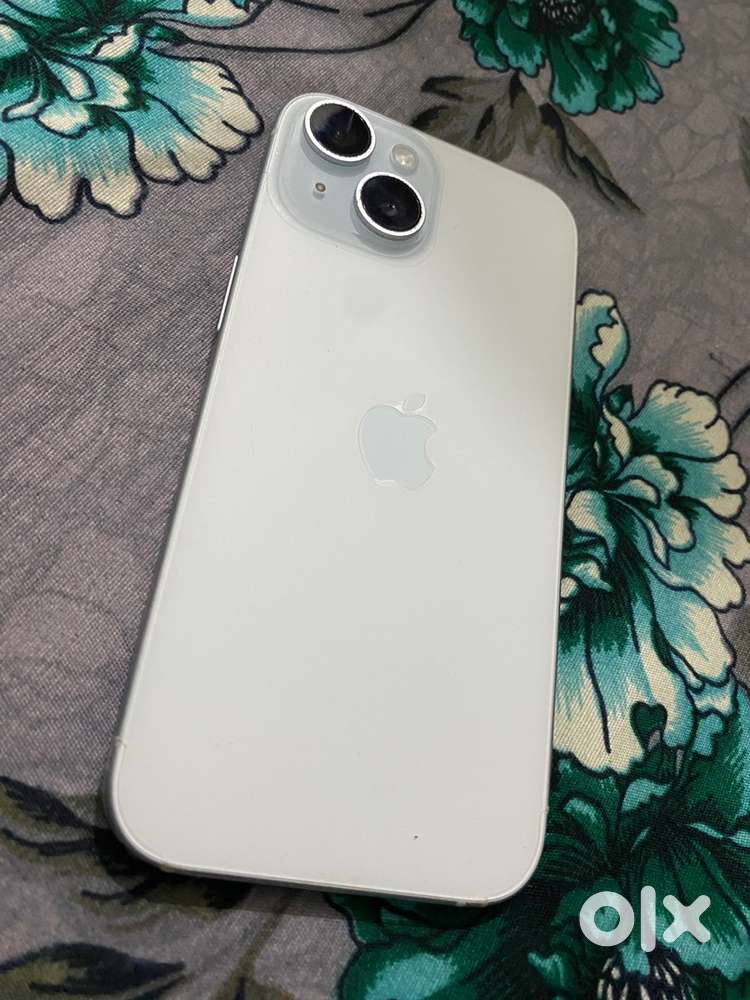 iPhone 15.