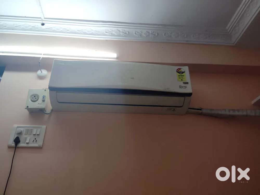 Voltas 3 Star AC 1.5 Top copper AC brand new condition