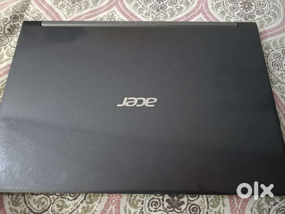 Acer Aspire 7 laptop
