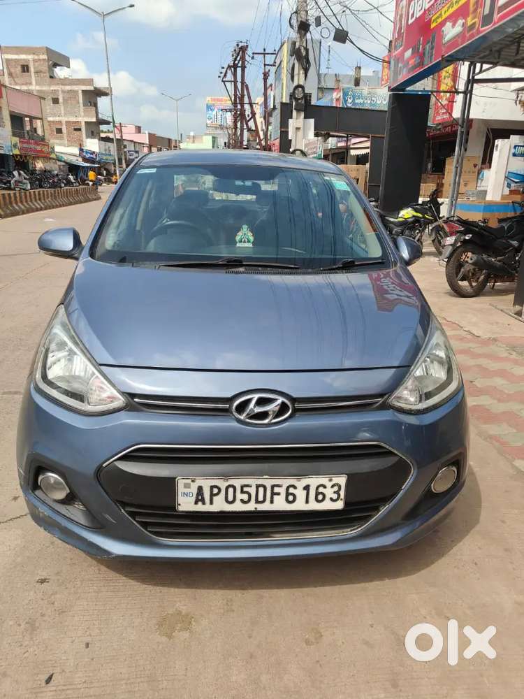 Hyundai Xcent 2015 Diesel 82000 Km Driven,swohroom track