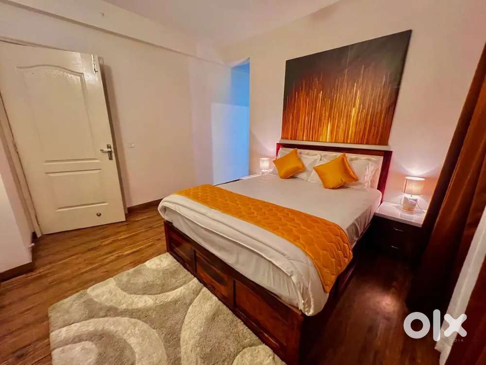 3bhk Furnished Flat available on rent in Gomti Nagar