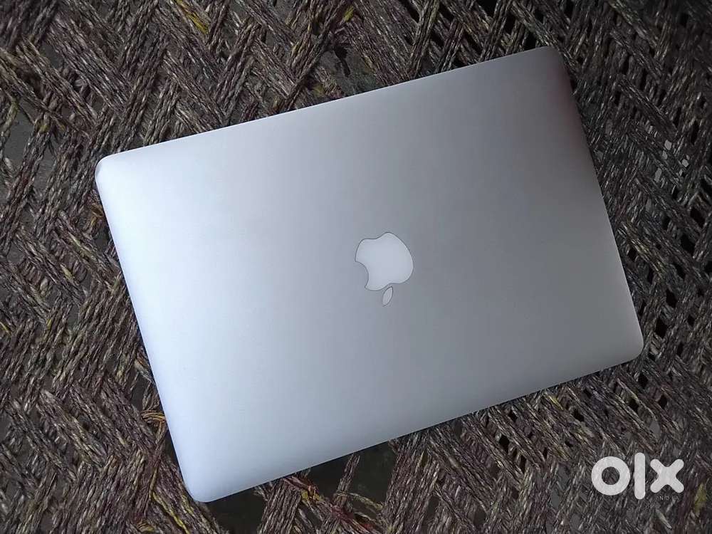 Macbook air good condition