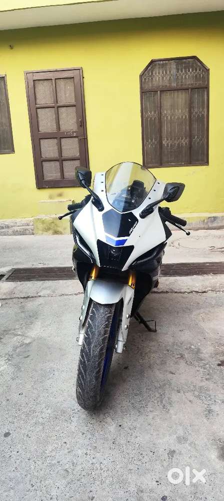 October 2021 model new condition