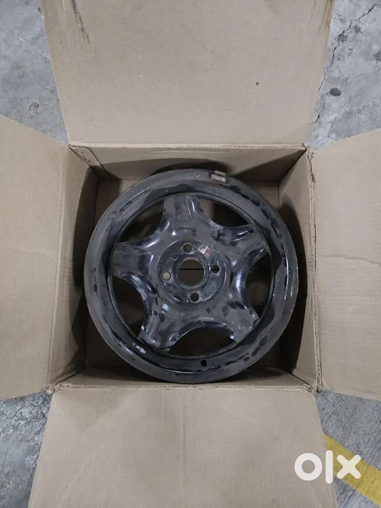 Hyundai Original Steel wheels/Rims x 2 (175/65 R15)