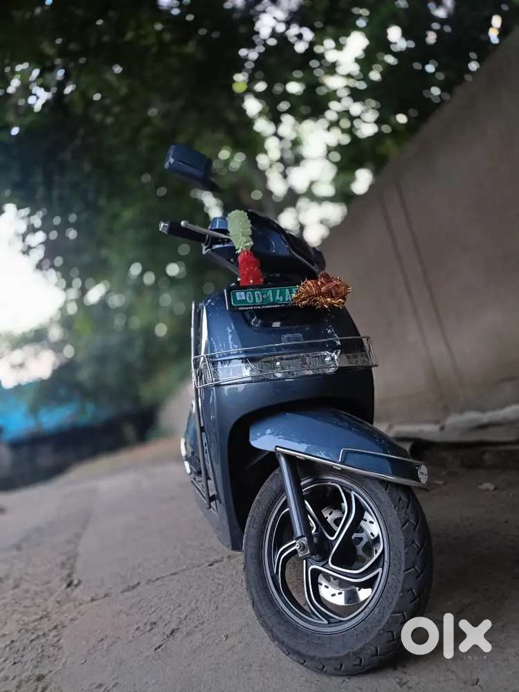 Tvs i qube s model best condition