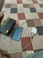 Poco F5 Snapdragon 7+gen2 9 months old all accessories available!