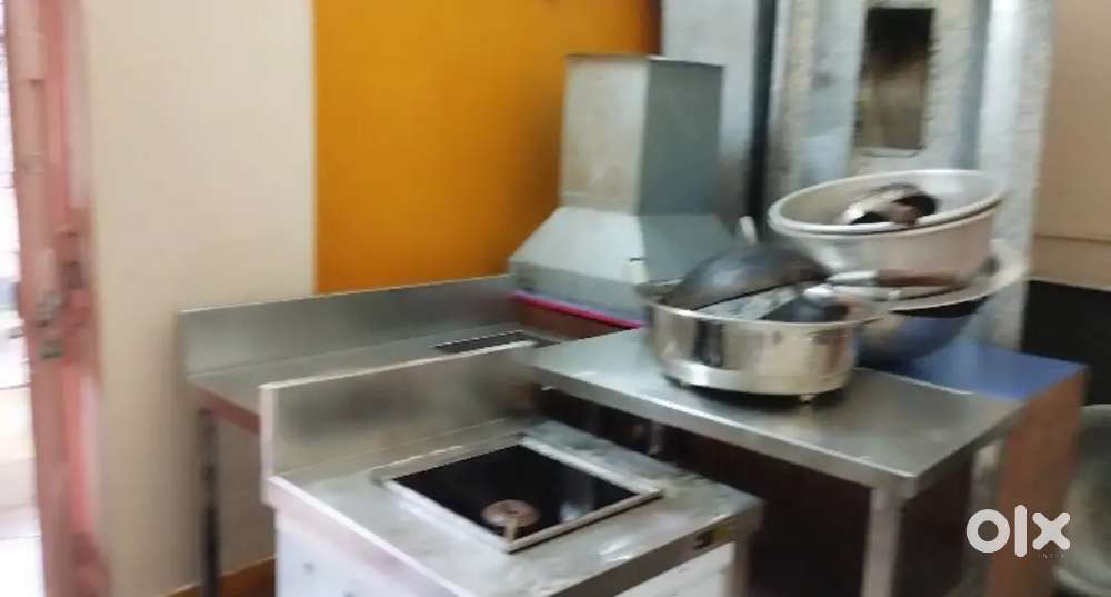 Cloud kitchen/restaurant on rent