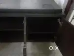 Shoe stand