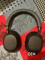 Sony WH-1000 XM5
