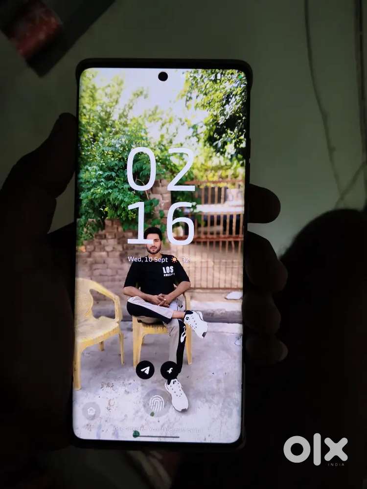 Edge 50 fusion 8/128 gb  30/3/2026 tak warranty hai