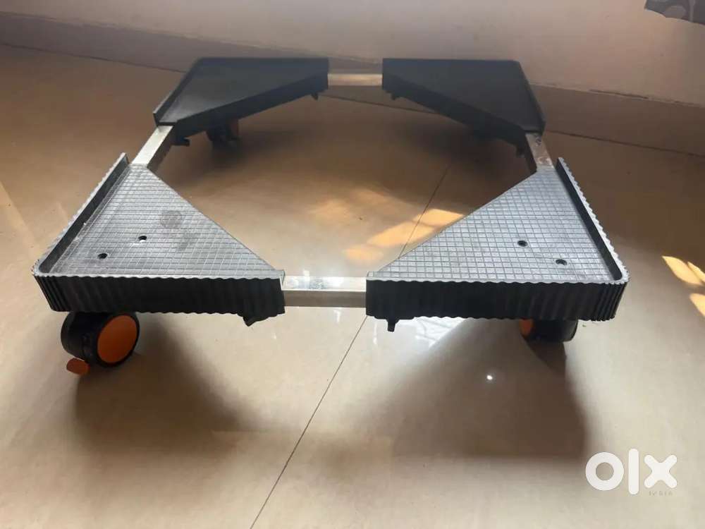 Washing machine stand