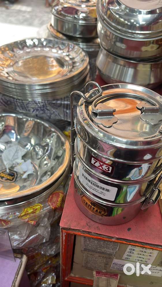 Sales member want silver shop