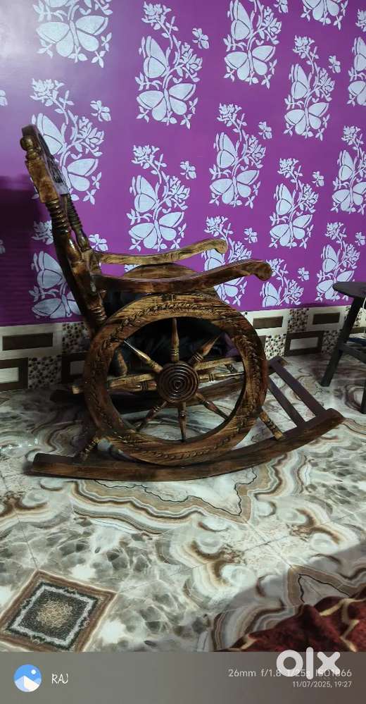 Rocking chair very new condition