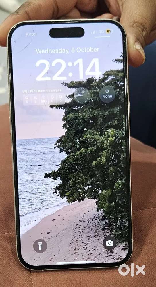 Iphone 15 pro 87 battery percentage 128 gb Brand new condition