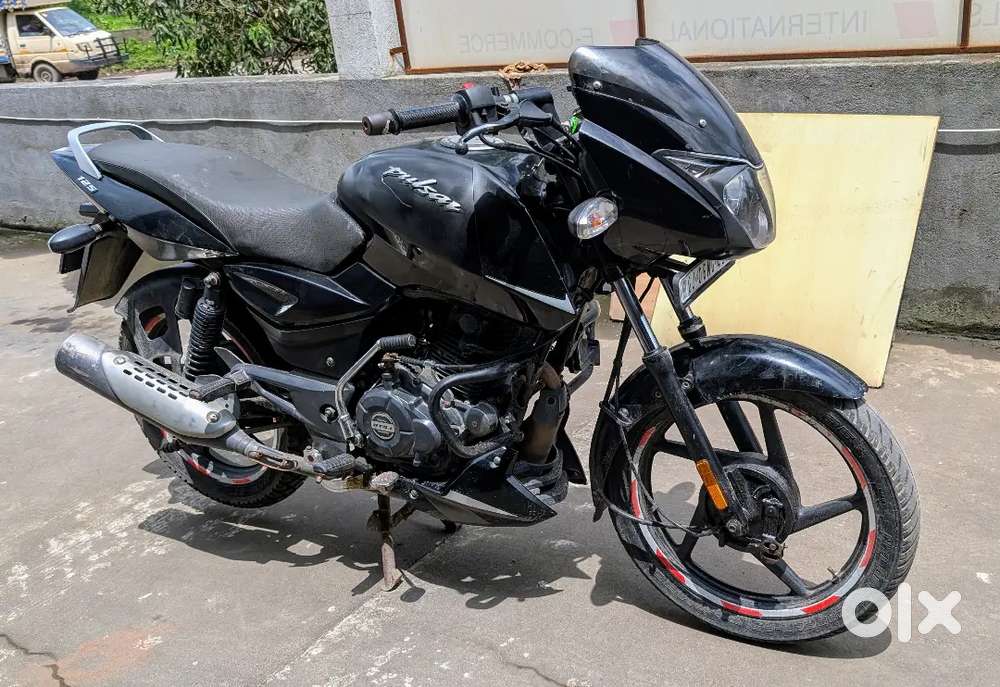 Bajaj pulsar 2021 fix rate 36500