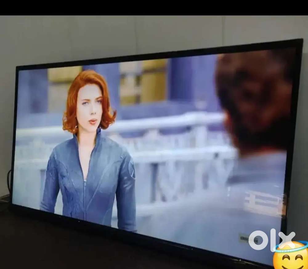 Offer New Box pck 50inch 55 40 42 43inch 32 24 Android Led tv