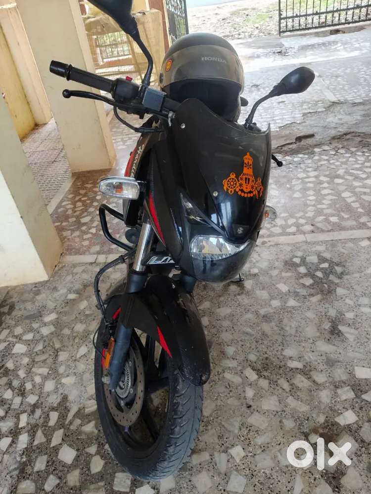 Pulsar 150 Double Disk