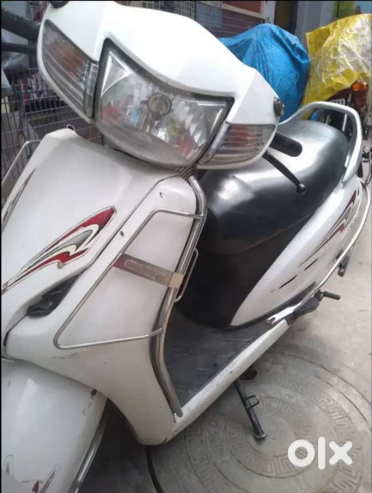 Activa 3g in good price