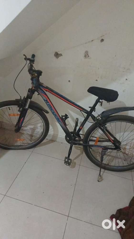 Good condition with 29 inch wheel and good height cycle