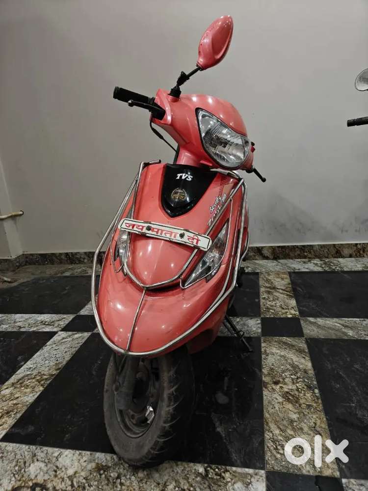 TVS Scooty Zest 110