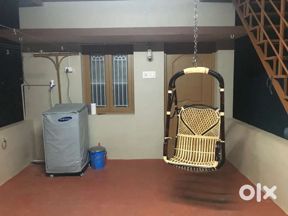 Individual House for Bachelors