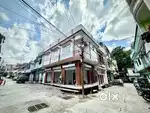 Flat/Shop for rent