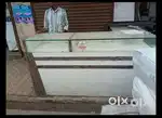 Sagwan lakadi counter