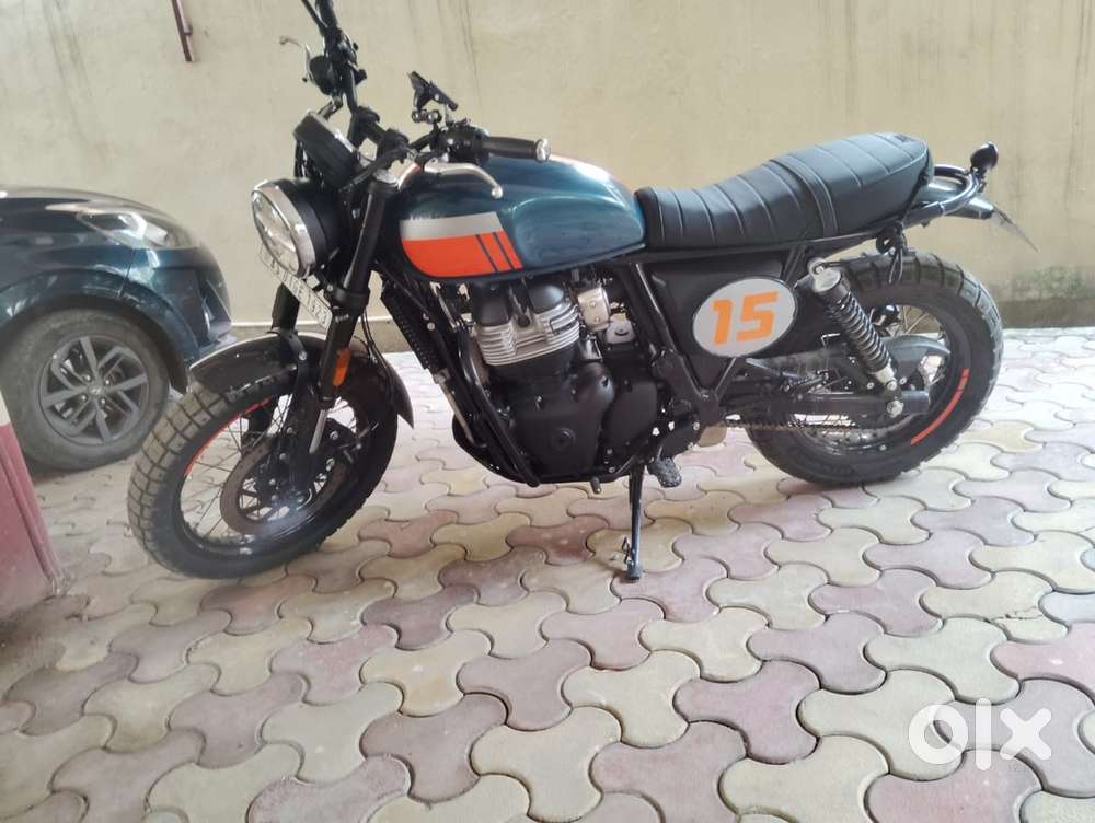 Royal enfield Interceptor Bear 650 Petrol Green