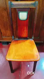 5 Wooden chairs