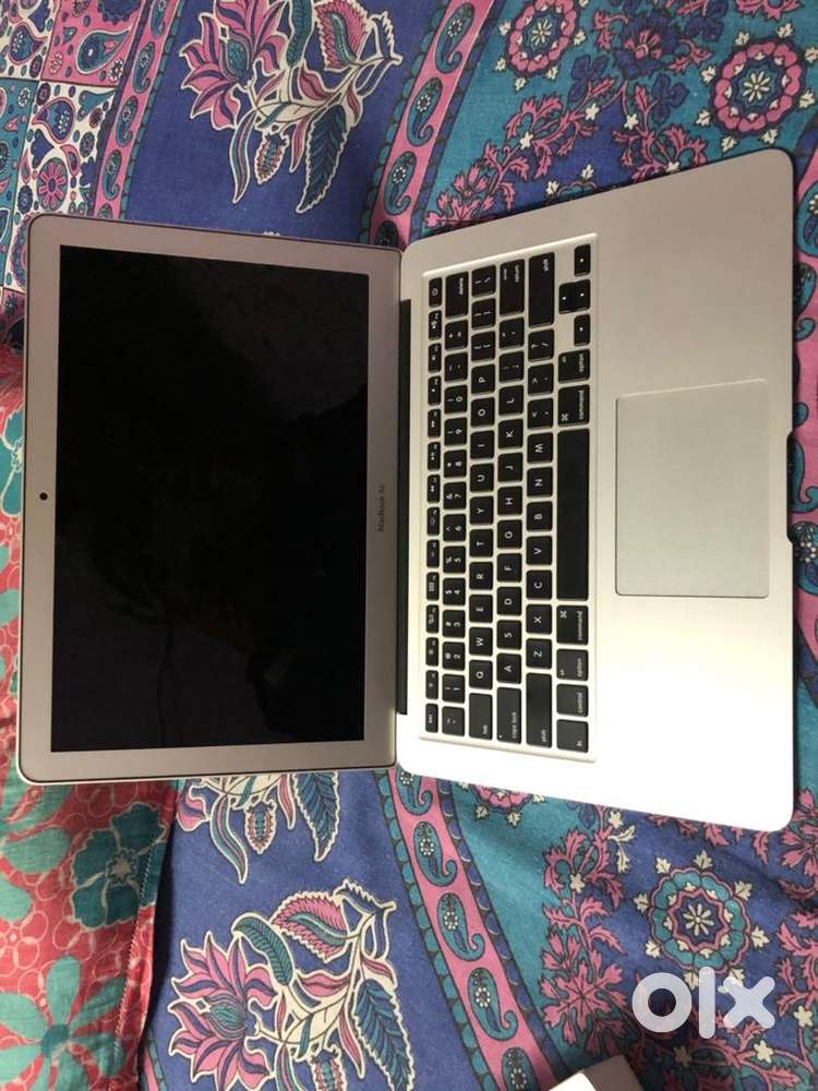 Macbook laptop