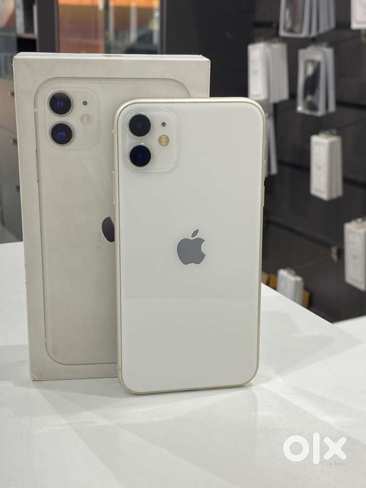 Iphone 11 128gb White 96% battery with bill warranty