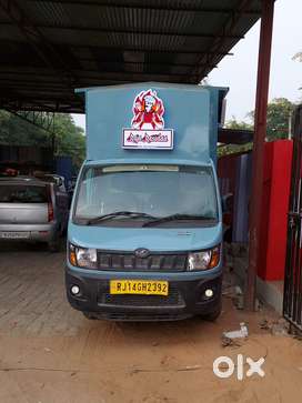 Food truck Available for rent 15500