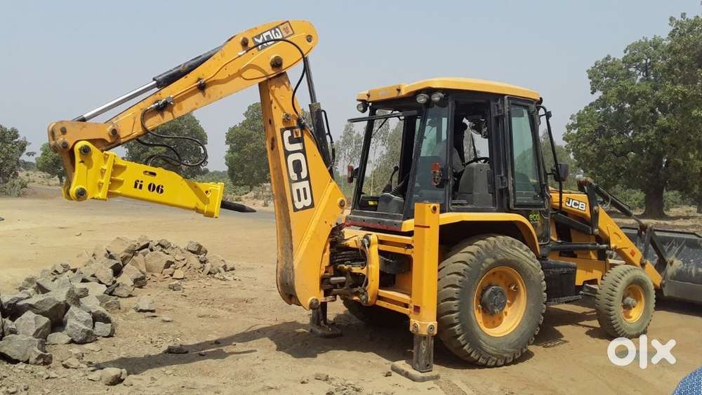Jcb 3dx rockbreaker for rent