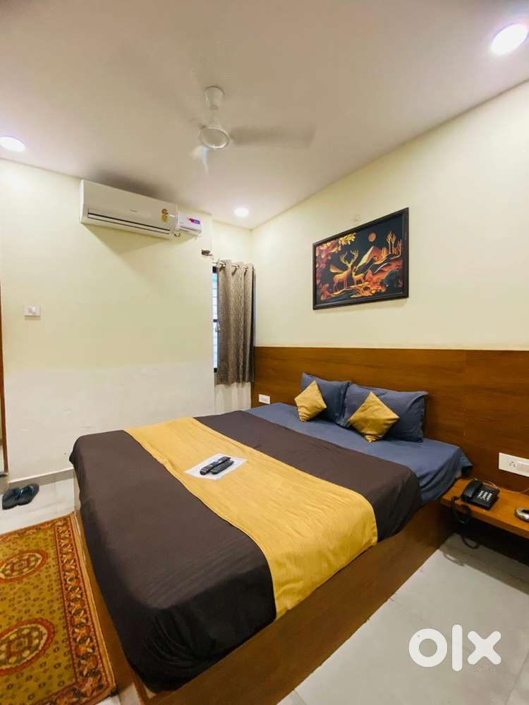 Want frount office Receptionist at Hotel The Silver Nest . Nagpur