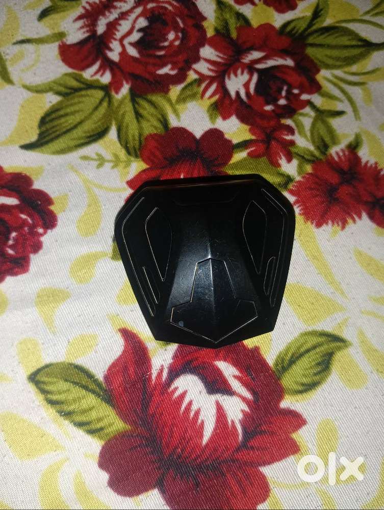 Boat earbuds immortal 131