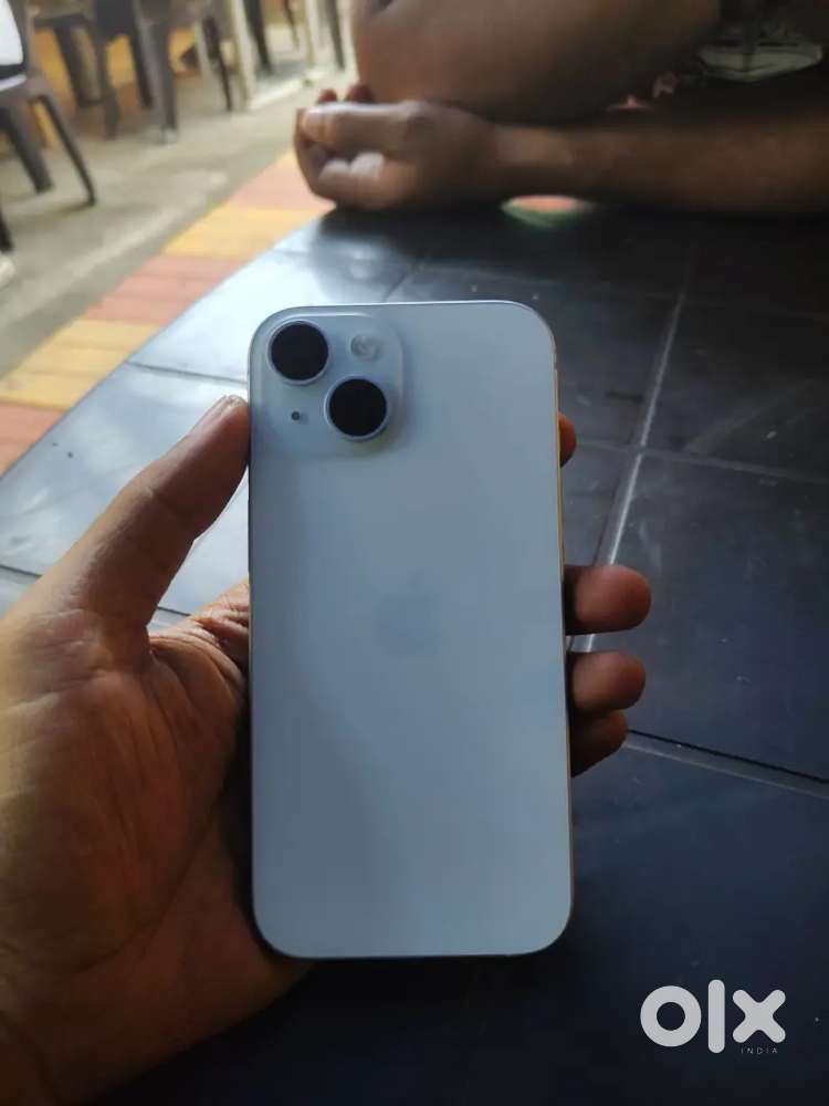 iPhone 15, 128