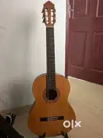 Yamaha C40M classical guitar