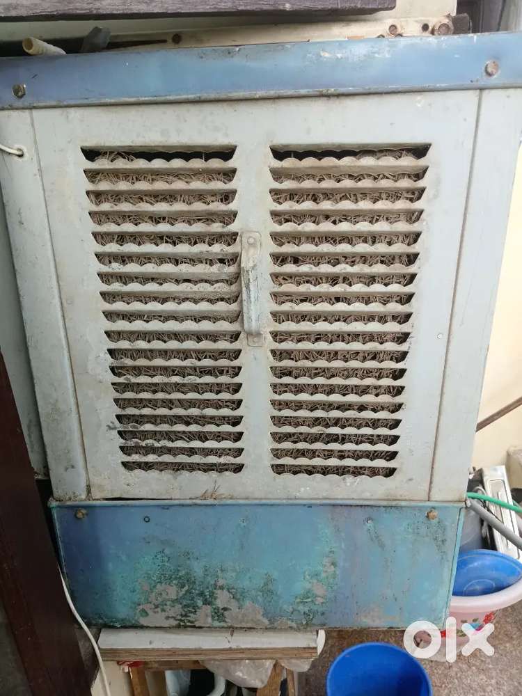 Cooler  Metal Boady daGood condition