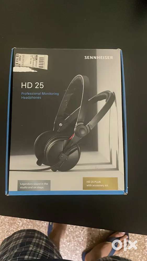 SENNHEISER HD 25 Plus Professional DJ Headphones